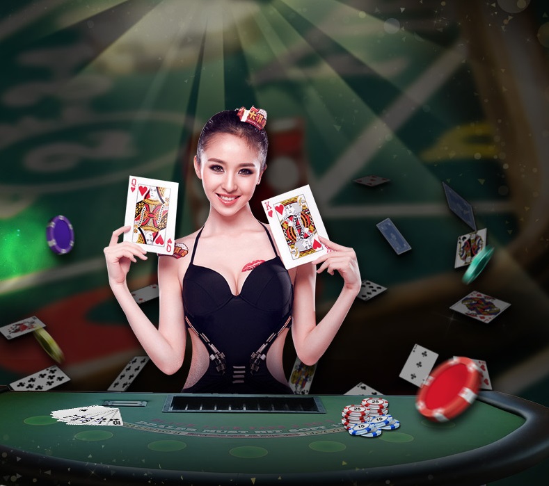 playing poker dominoqq site